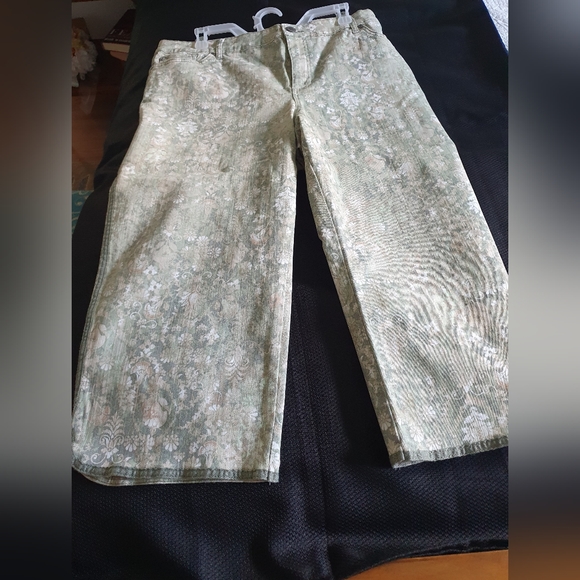 Bandolin capris - Picture 4 of 7